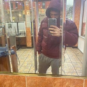 Meet your Posher, Jose